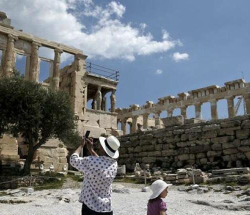 Υπουργείο Τουρισμού: Σχέδιο στήριξης των τουριστικών επιχειρήσεων