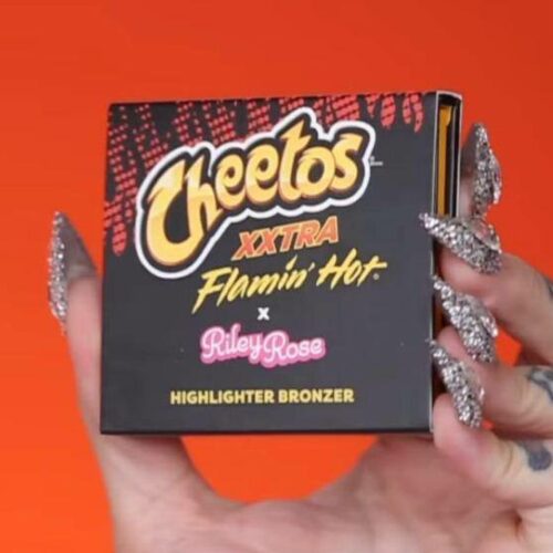 Cheetos καλλυντικά: Και όμως κυκλοφόρησαν!