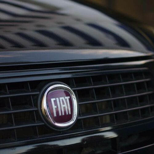 Fiat: Eπενδύει σε καύσιμα από ζαχαρότευτλα