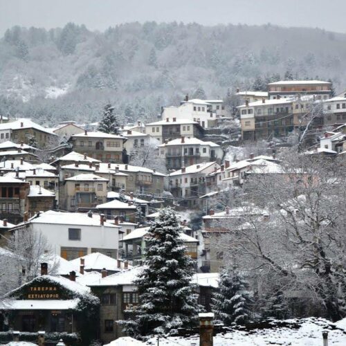 Ταξίδια: Όταν χιονίζει στο Μέτσοβο είναι μαγευτικά