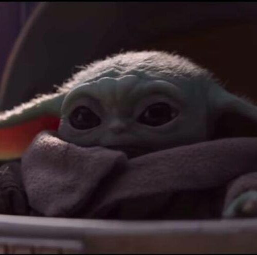 Baby Yoda: Θα τρελαθείς με αυτές τις εικόνες!