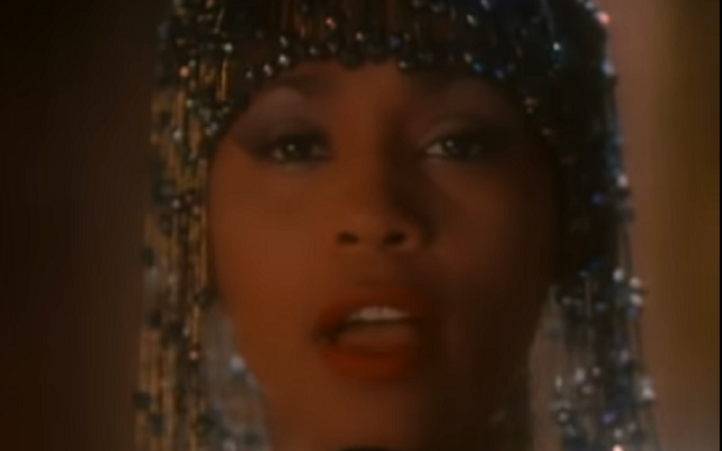 Whitney_Houston