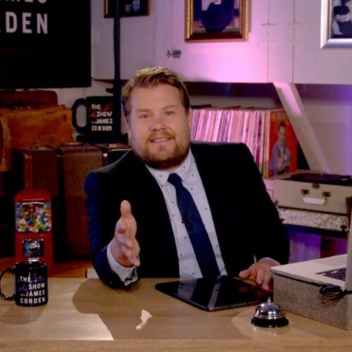 Ο μπαμπάς του James Corden παίζει σαξόφωνο για τους γείτονες του