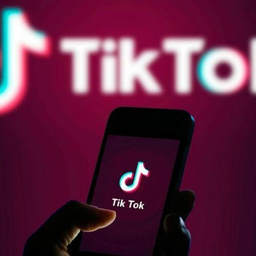 Αυτό είναι το νέο challenge στο Tik Tok