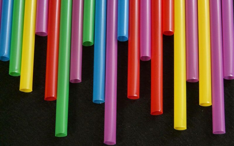 straws