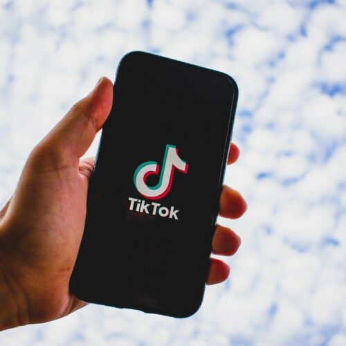 TikTok : Δεν είναι το δημοφιλέστερο μέσο