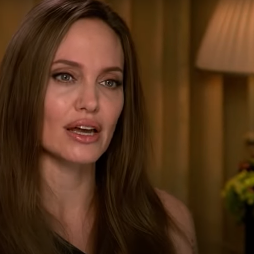 Angelina Jolie: Μία ακόμη δωρεά για φιλανθρωπικό σκοπό