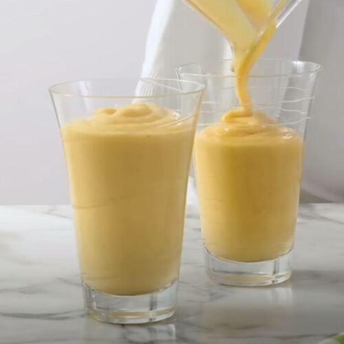 Συνταγές: Φτιάχνουμε smoothie mango