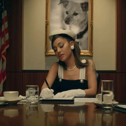 Ariana Grande: Νέο κομμάτι από την τραγουδίστρια