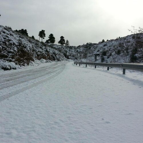 Χιόνια Αθήνα: Πώς θα κινηθούν τα ΜΜΜ