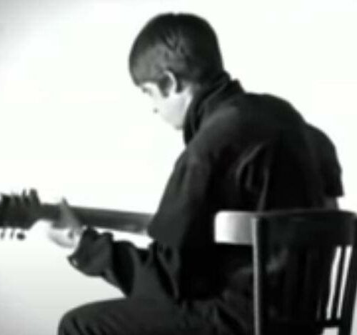 Oasis : Πωλήθηκε η κιθάρα που τους “διέλυσε”