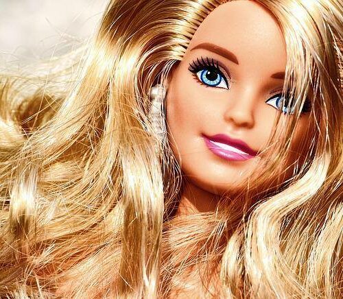 Barbie : Παρουσιάστηκε νέα κούκλα