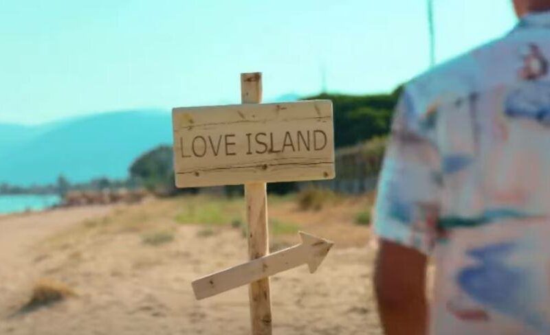 Love island αγόρια