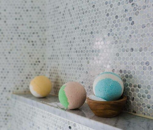 Bath bombs: Πώς να τα φτιάξεις