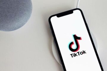 TikTok: Η Αλβανία κόβει την πλατφόρμα μετά το θάνατο μαθητή