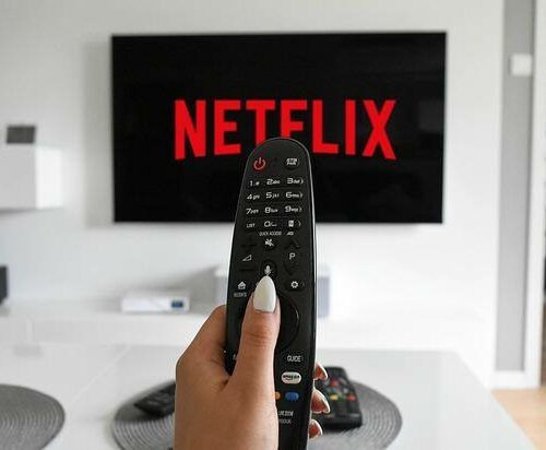 Netflix Μάρτιος : Τι σειρές και ταινίες θα δούμε