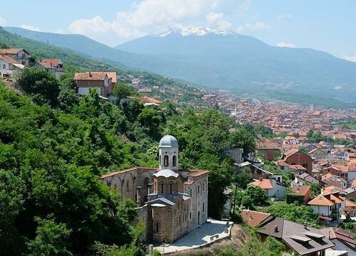 Kosovo: Οι γνωστές τραγουδίστριες που κατάγονται από το Κόσοβο