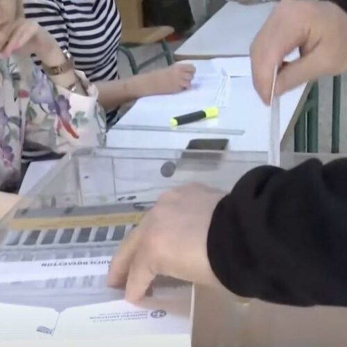 Αποτελέσματα εκλογών: Νίκη της ΝΔ δίνουν τα exit polls