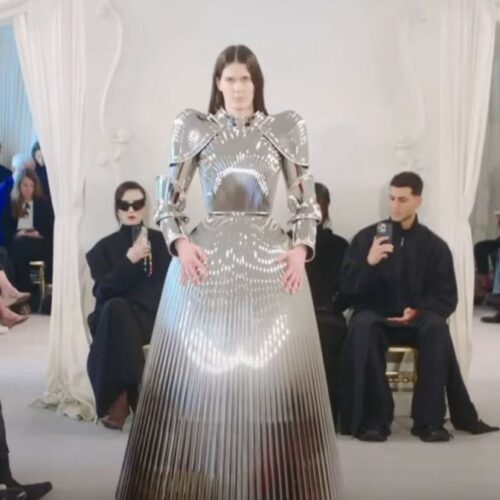 Balenciaga: Η Haute Couture συλλογή F/W 2023-2024