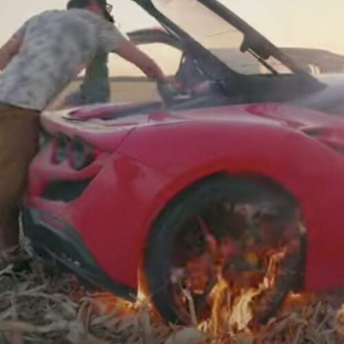 Ferrari: Youtuber κατέστρεψε το όχημα του (vid)