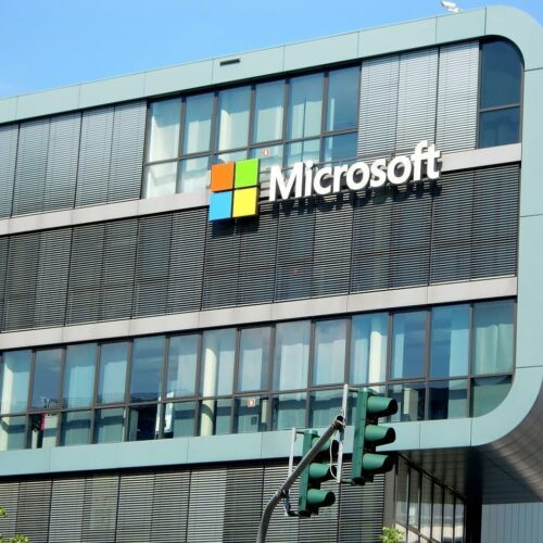 Microsoft: Επικεντρώνεται στην τεχνητή νοημοσύνη